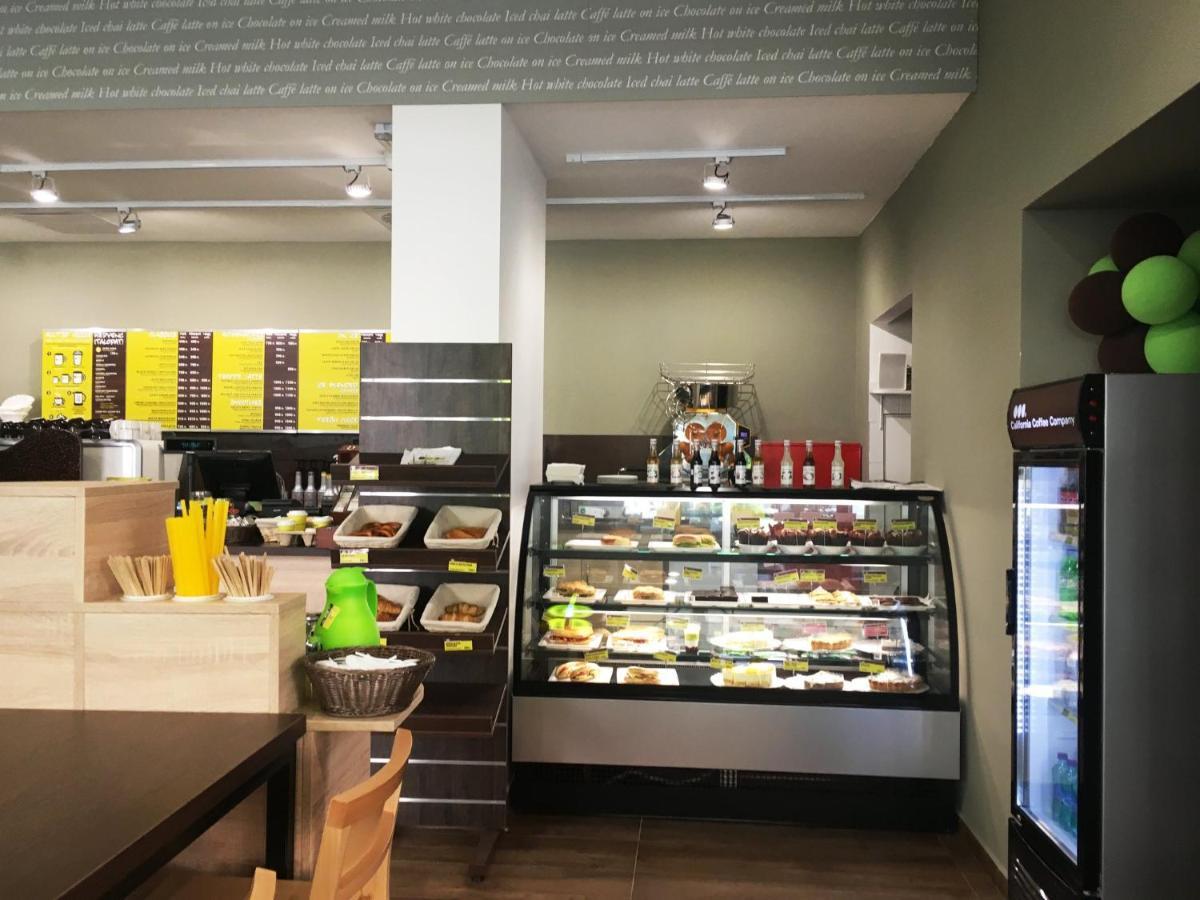 Bpstyle Prestige Exclusive Luxe Parking Breakfast Appartamento Budapest